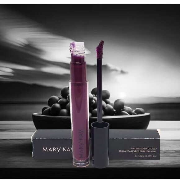 Evening Berry Pearl Unlimited Lip Gloss - Mary Kay - Picture 7 of 9